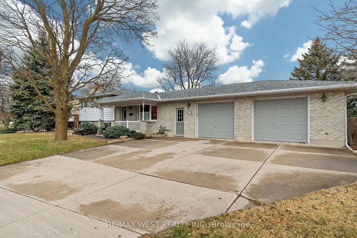 Property Photo:  96 Langford Drive  ON N0M 2J0 