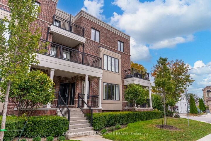 Property Photo: 10 Carnation Avenue 4 ON M8V 0B8