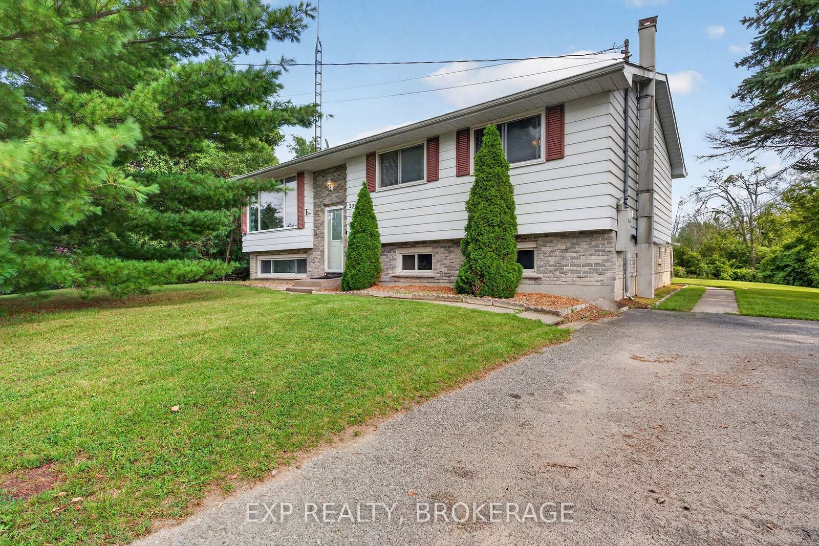 Property Photo:  2016 Cole Hill Road  ON K0H 1S0 