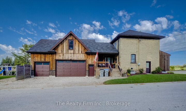 Property Photo:  27 Mill St Street W  ON N0K 1M0 