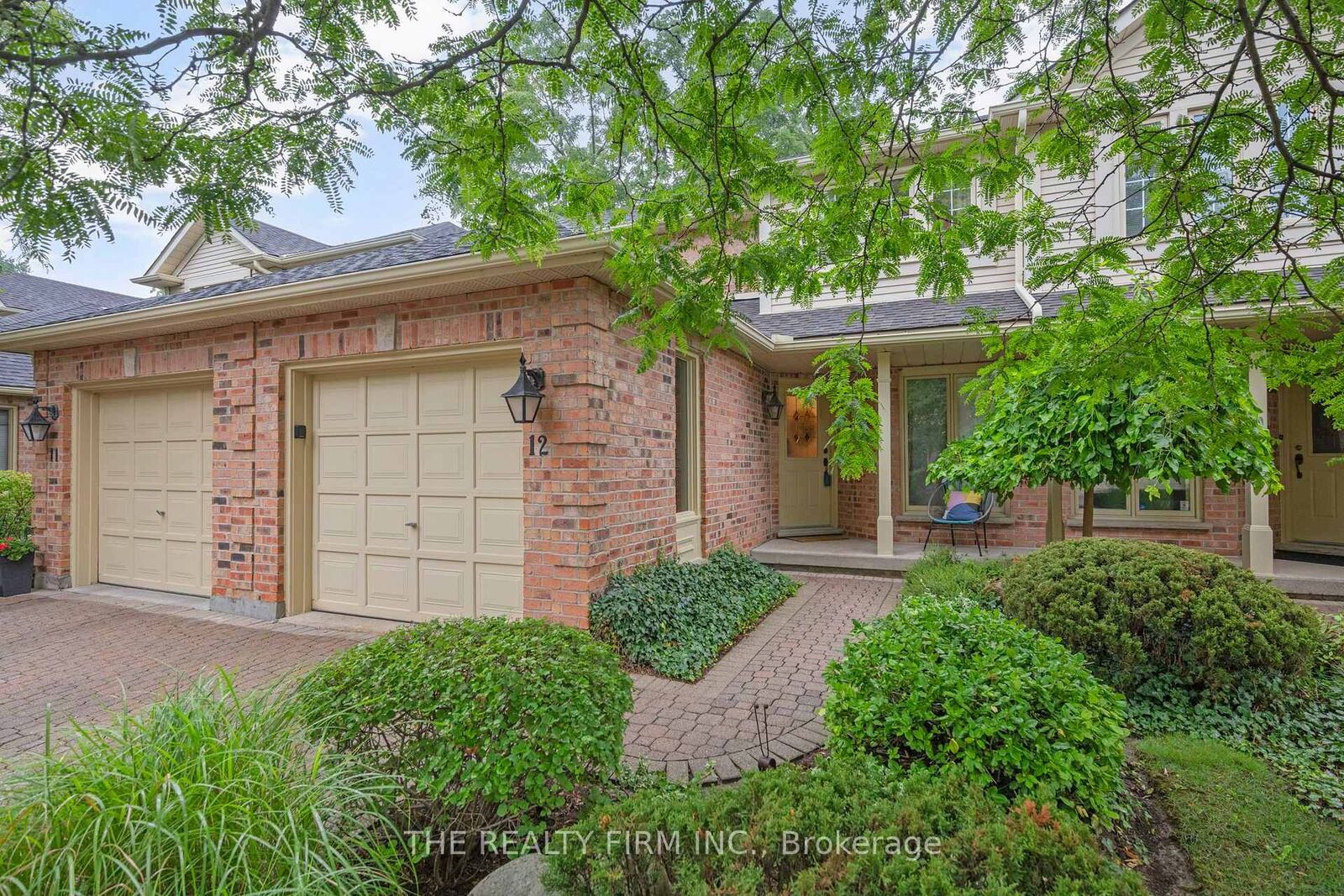 Property Photo:  810 Maitland Street 12  ON N5Y 5K3 