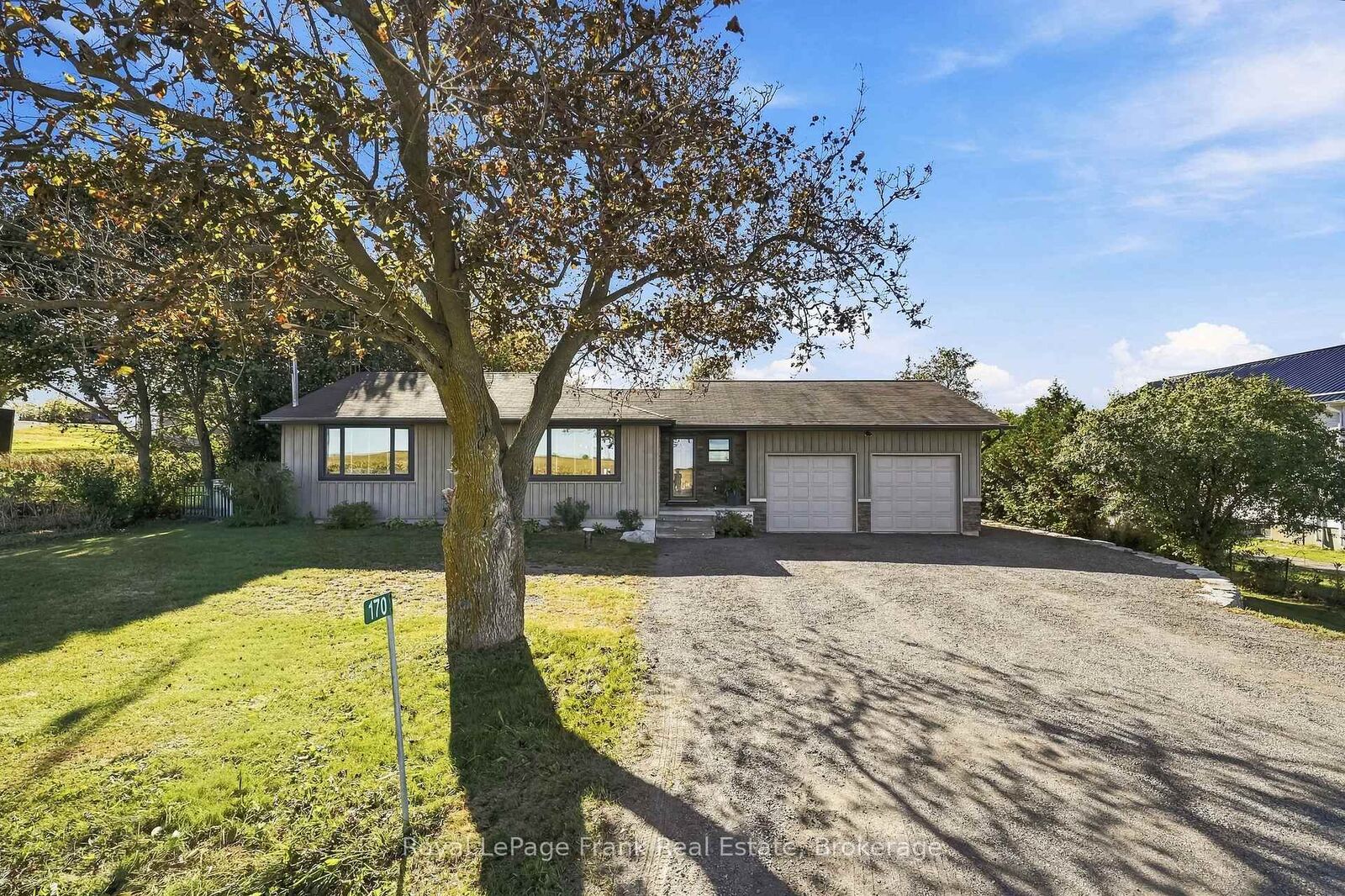 Property Photo:  170 7A Highway  ON L0B 1K0 
