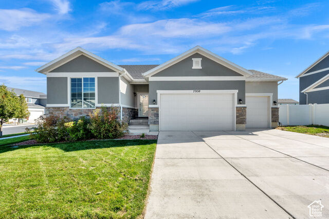 Property Photo:  7950 N Seabiscuit Rd  UT 84005 