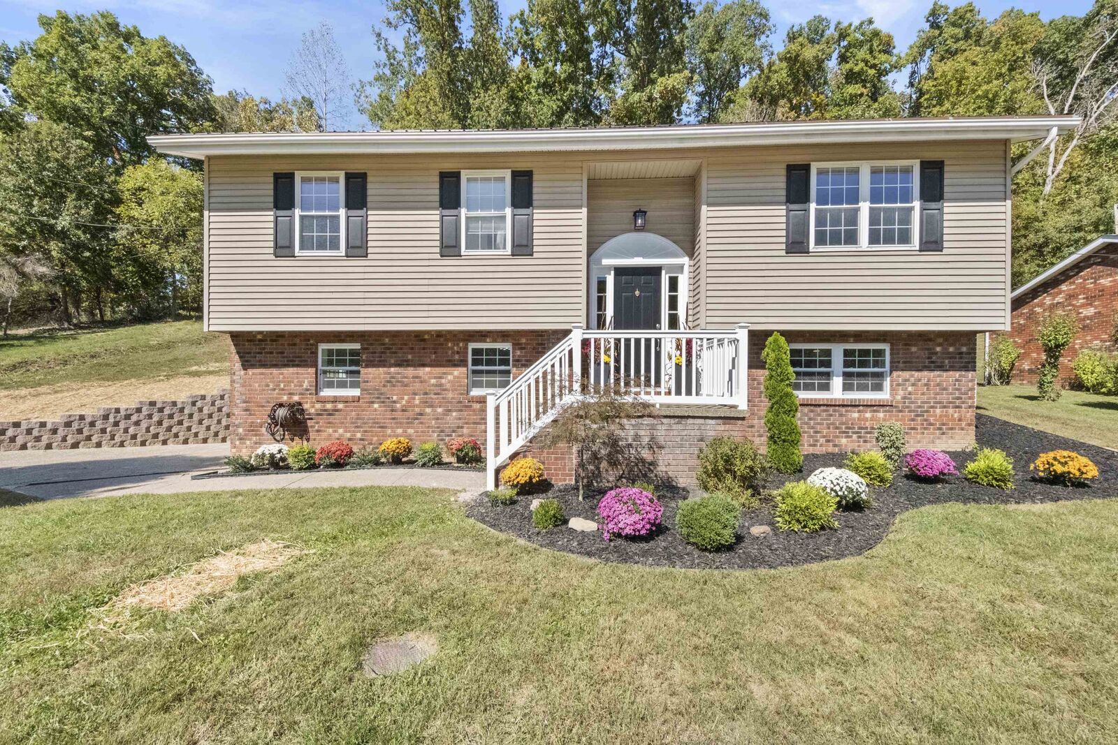Property Photo: 2529 Oak Hill Lane KY 41102