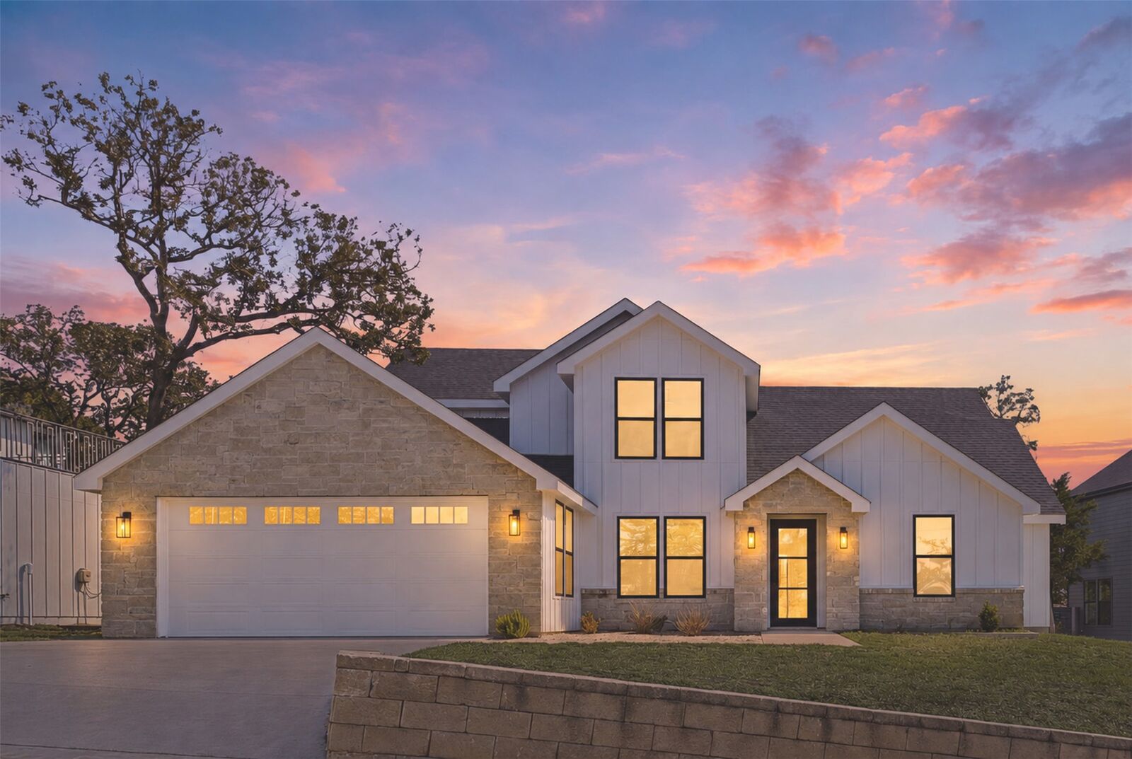 Property Photo: 208 Ulupau Circle TX 78602