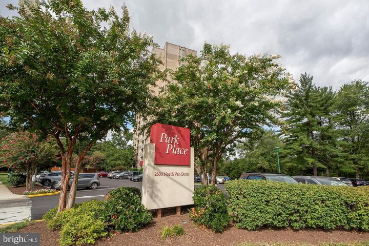 Property Photo:  2500 N Van Dorn Street 316  VA 22302 