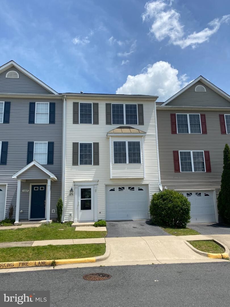 Property Photo: 109 Lighthouse Lane VA 22602