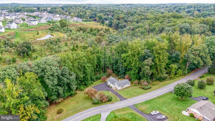 Property Photo: 618 Plumtree Road MD 21015