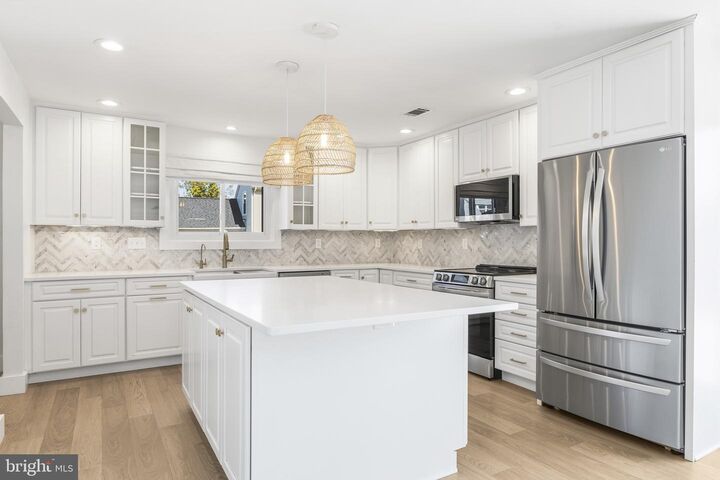 Property Photo:  3989 Caneye Place  MD 21037 