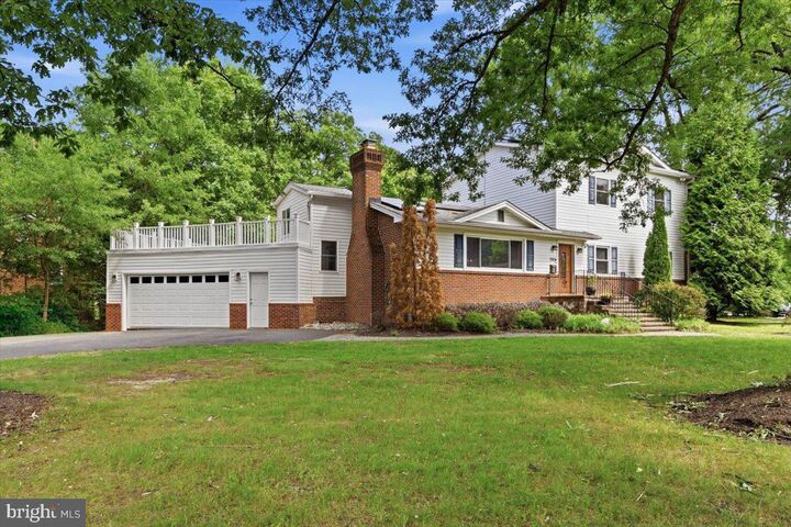 Property Photo:  2617 N Stevens Street  VA 22311 