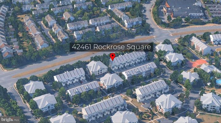 Property Photo:  42461 Rockrose Square  VA 20148 
