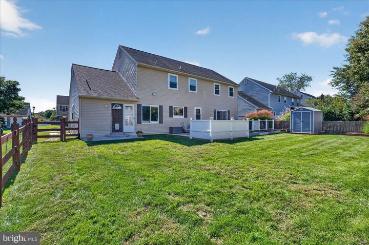 Property Photo:  7 Sumac Court  DE 19702 