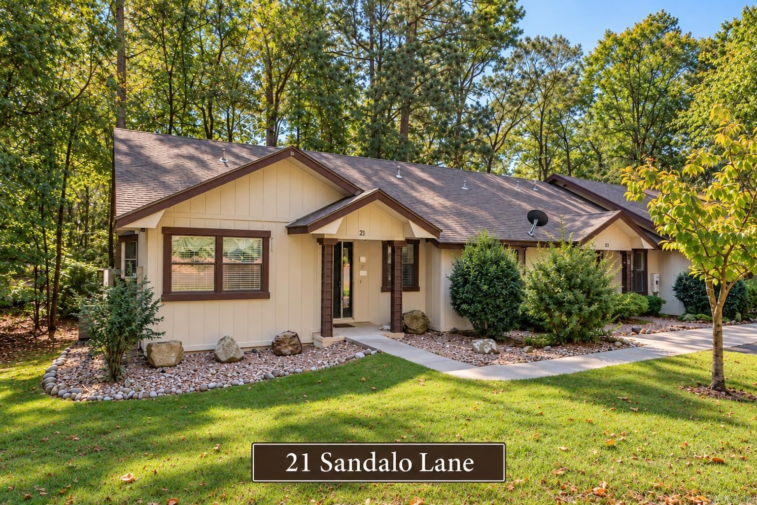 Property Photo:  21 Sandalo Lane  AR 71909 