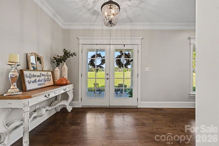 Property Photo: 14438 Beatties Ford Road NC 28078