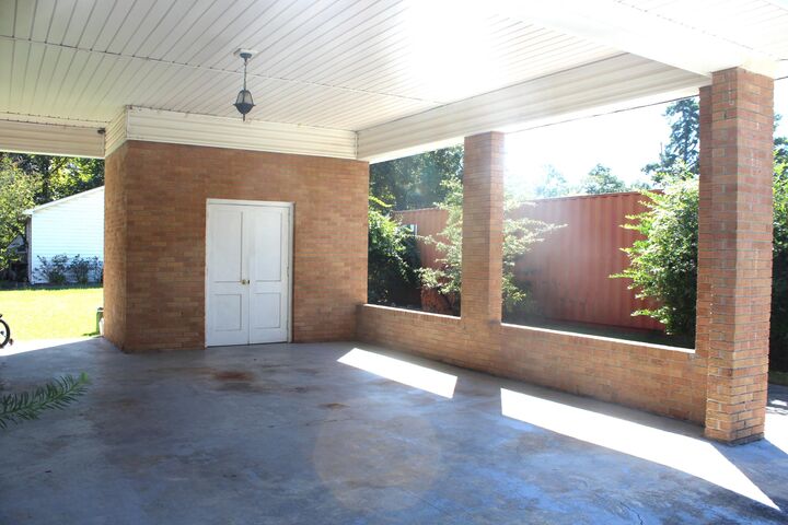 Property Photo:  706 Benson Street  SC 29556 