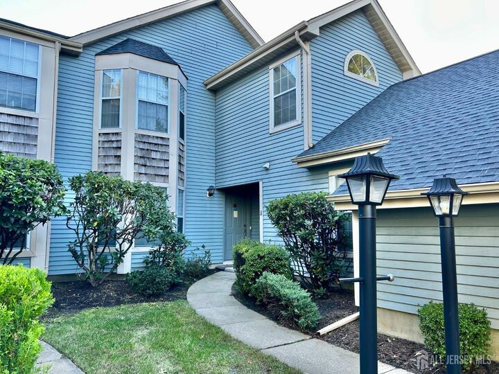 Property Photo:  24 Edinburgh Drive A  NJ 08831 