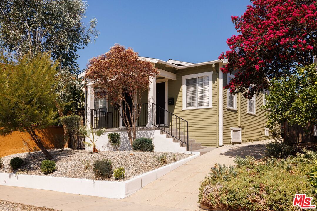 Property Photo:  5009 Stratford Rd  CA 90042 