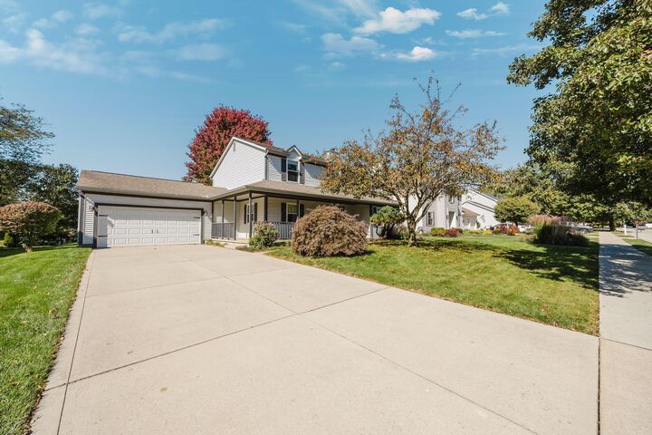 Property Photo:  123 Curly Smart Circle  OH 43015 