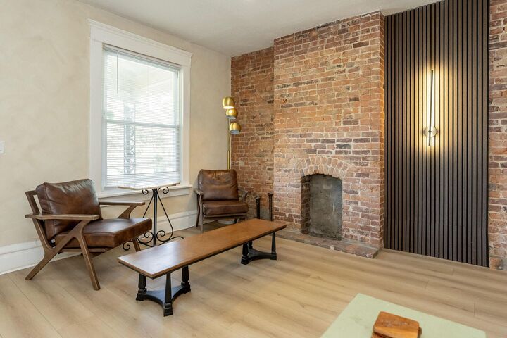 Property Photo: 1649 Franklin S Park OH 43205