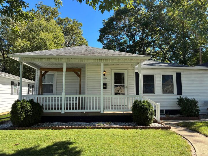 Property Photo:  610 Sheridan Drive  OH 43130 