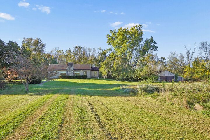 Property Photo: 6401 Alkire Road OH 43119
