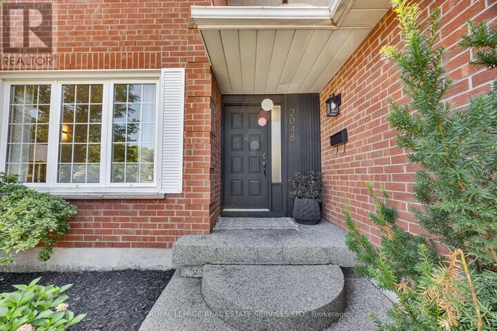 Property Photo: 2048 Sixth Line ON L6H 3N2