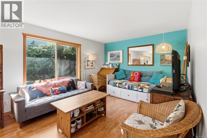 Property Photo: 1626 Holly Crescent 3 BC V0R 3A0