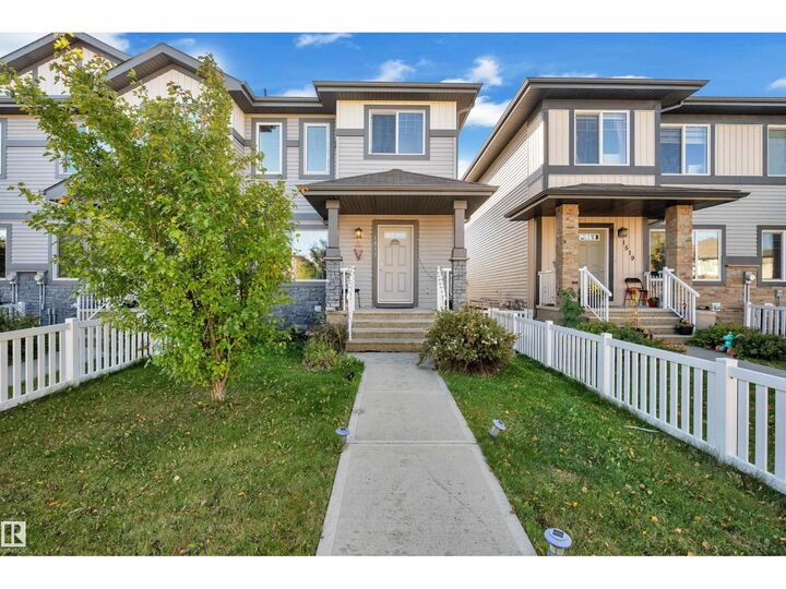 Property Photo:  1517 27 Av NW  AB T6T 0W2 