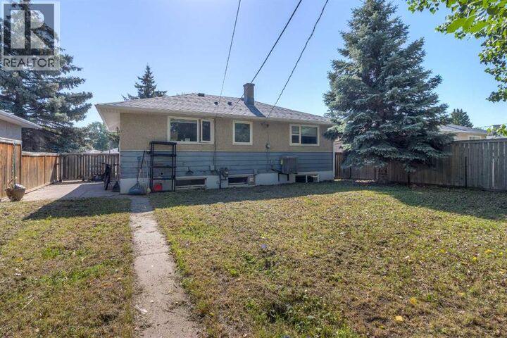 Property Photo:  830 9 Street North  AB T1H 1Z5 