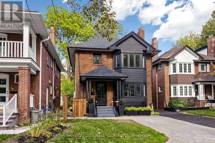 Property Photo:  7 Tullis Drive Bsmt  ON M4S 2E2 