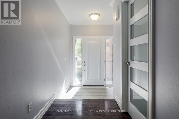 Property Photo:  36 Captain Rolph Boulevard  ON L3P 2P8 