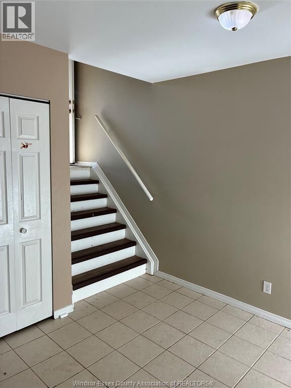 Property Photo:  1234 High Street 4  ON N8Y 4B2 