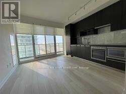 Property Photo: 115 McMahon Drive 1807 ON M2K 0E3