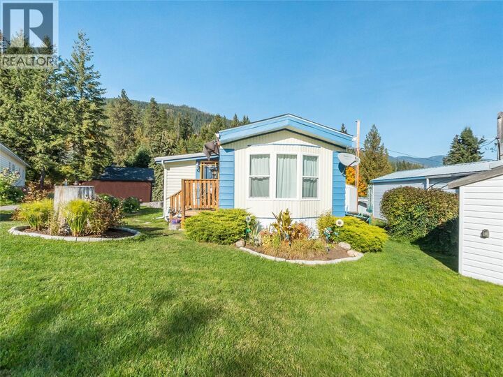Property Photo:  2905 Lower Six Mile Road 10  BC V1L 6L7 