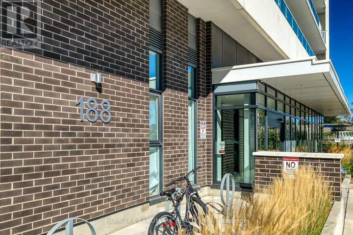 Property Photo:  188 Fairview Mall Drive 109  ON M2J 0H7 