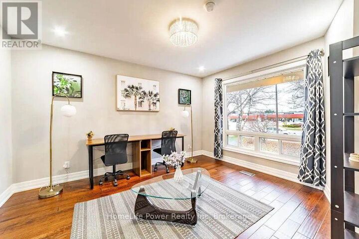 Property Photo:  463 Westheights Drive  ON N2N 1M3 