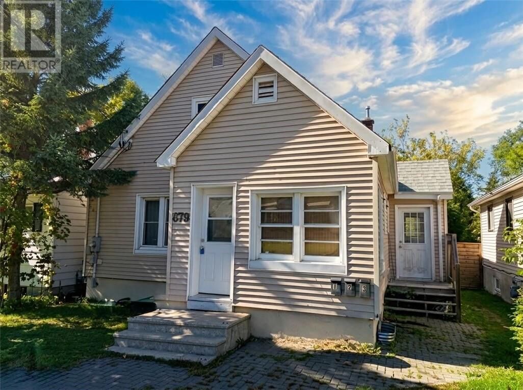 Property Photo:  879 Charlotte  ON P3E 4C5 