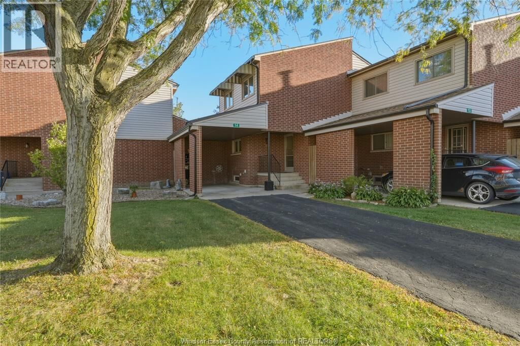 Property Photo:  201 Concession 3 14  ON N0R 1G0 