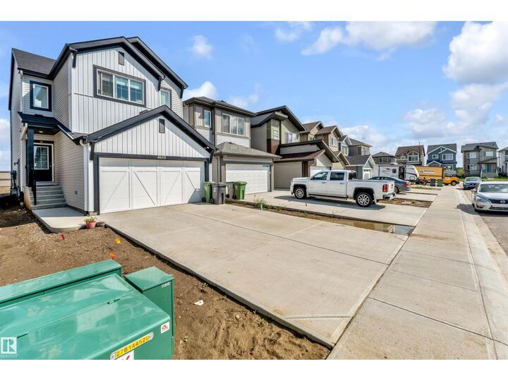 Property Photo:  4610 72 Av  AB T4X 3B1 