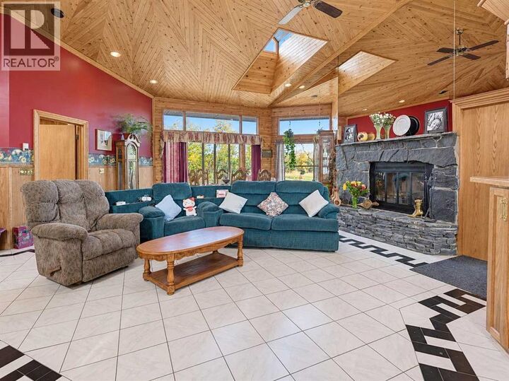 Property Photo:  711021 Rr63  AB T8W 5B7 