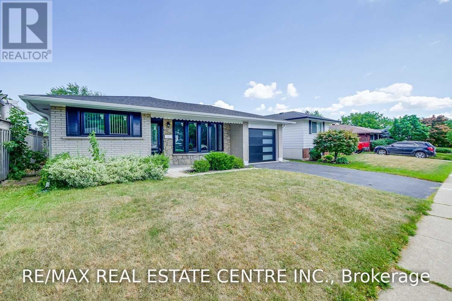 Property Photo:  2134 Meadowbrook Road  ON L7P 2A7 