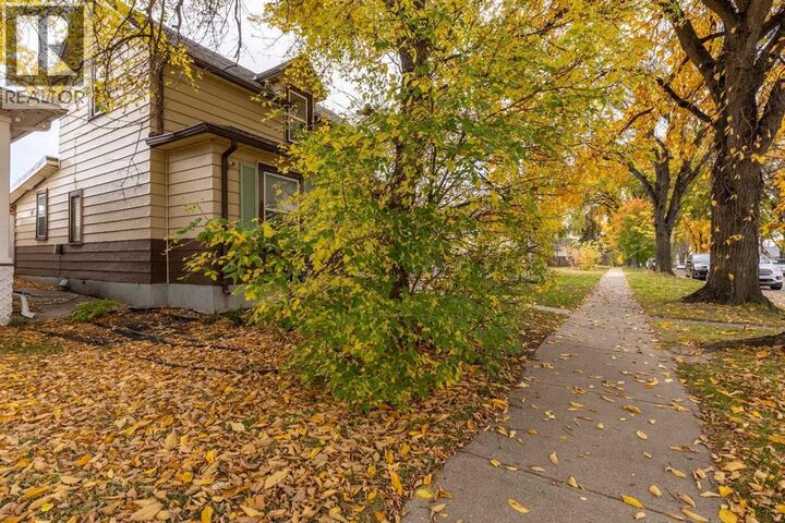 Photo de la propriété:  447 20 Street North  AB T1H 3N2 