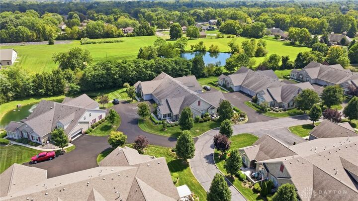 Property Photo: 108 Scarborough Village Drive OH 45458