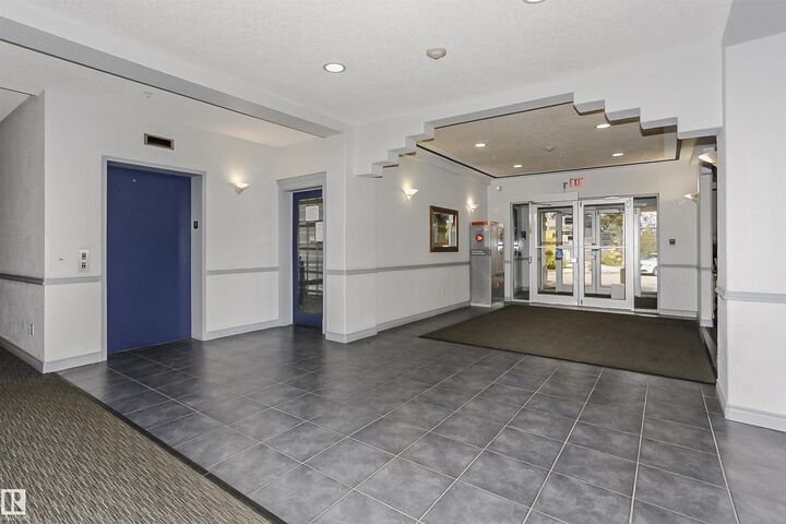 Property Photo:  10511 42 Avenue NW 124  AB T6J 7G8 
