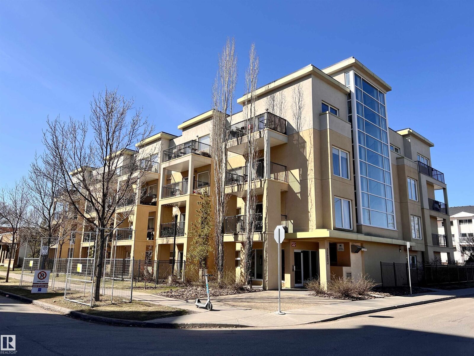 Property Photo: 11203 103A Avenue NW 205 AB T5K 2E4