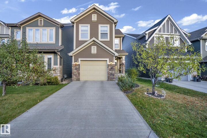 Property Photo:  5914 Anthony Crescent SW  AB T6W 3H4 