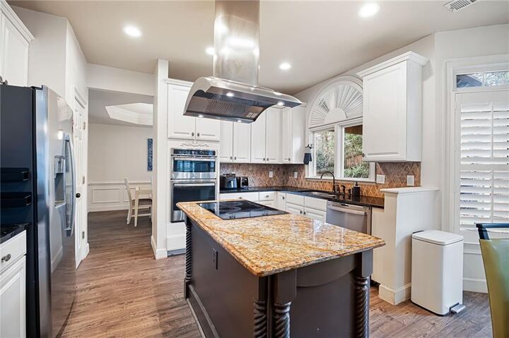 Property Photo:  5105 Riverthur Place  GA 30096 