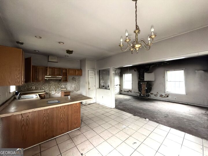 Property Photo: 822 White Street SW GA 30310