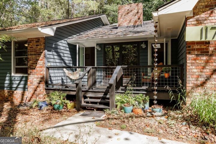 Property Photo:  117 Gibbons Place  GA 30605 