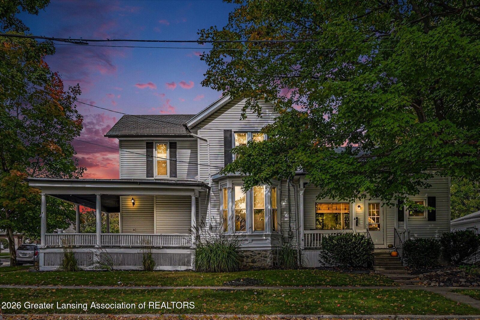 Property Photo:  211 S Wight Street  MI 48879 